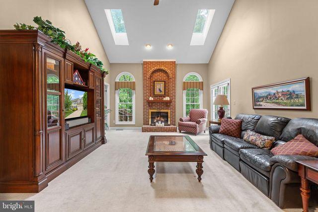 15500 EAGLE TAVERN LN, Centreville, VA 20120