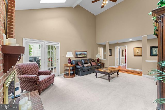 15500 EAGLE TAVERN LN, Centreville, VA 20120