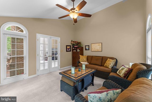 15500 EAGLE TAVERN LN, Centreville, VA 20120