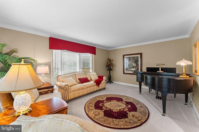 15500 EAGLE TAVERN LN, Centreville, VA 20120