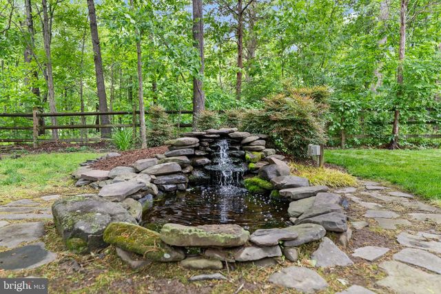 15500 EAGLE TAVERN LN, Centreville, VA 20120