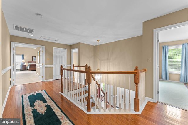 15500 EAGLE TAVERN LN, Centreville, VA 20120