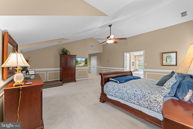15500 EAGLE TAVERN LN, Centreville, VA 20120