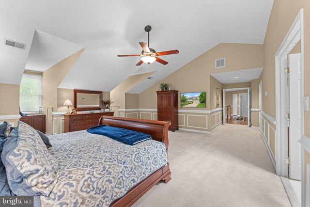 15500 EAGLE TAVERN LN, Centreville, VA 20120