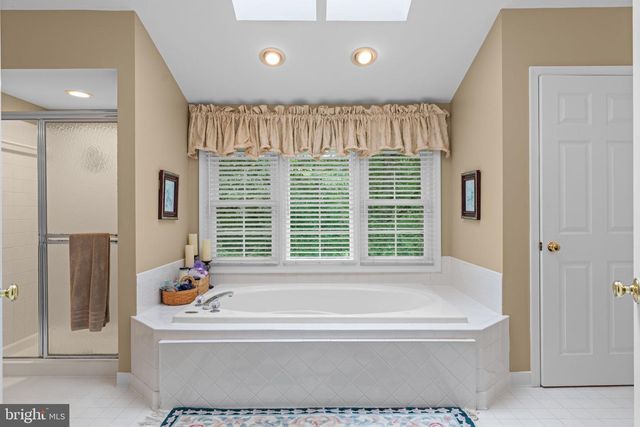 15500 EAGLE TAVERN LN, Centreville, VA 20120