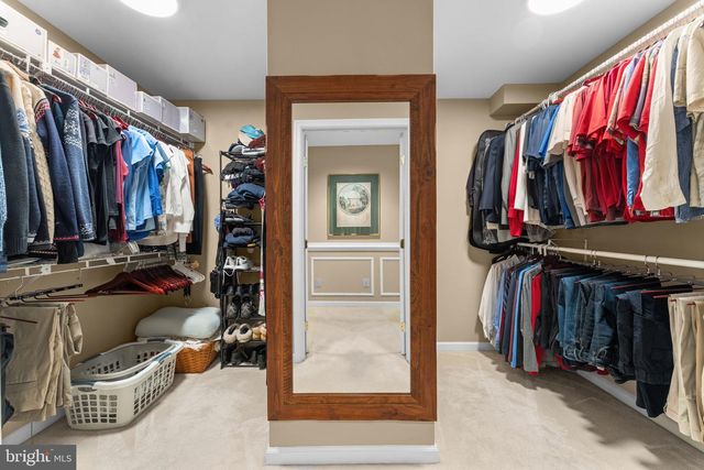 15500 EAGLE TAVERN LN, Centreville, VA 20120