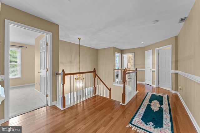 15500 EAGLE TAVERN LN, Centreville, VA 20120
