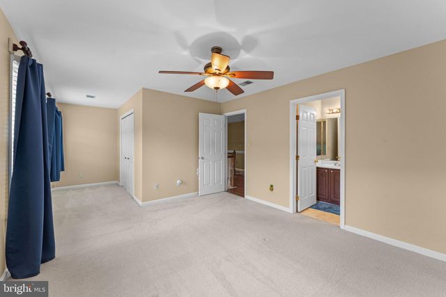 15500 EAGLE TAVERN LN, Centreville, VA 20120