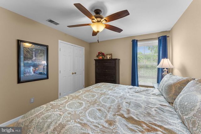 15500 EAGLE TAVERN LN, Centreville, VA 20120