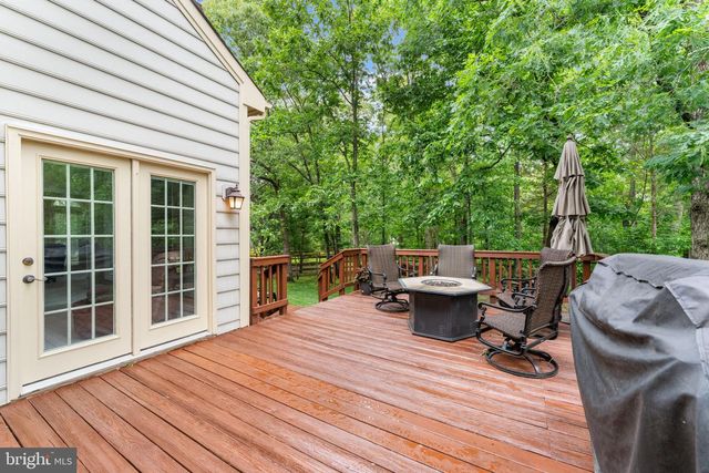 15500 EAGLE TAVERN LN, Centreville, VA 20120