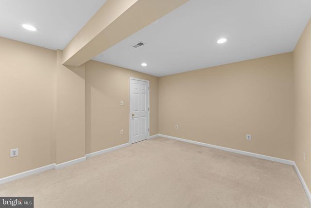 15500 EAGLE TAVERN LN, Centreville, VA 20120