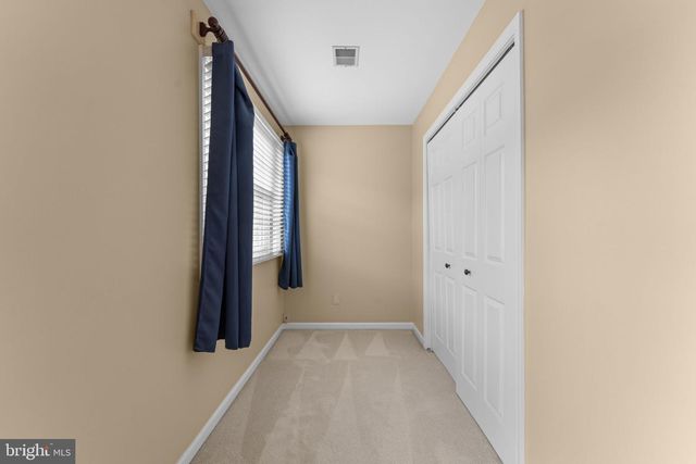 15500 EAGLE TAVERN LN, Centreville, VA 20120