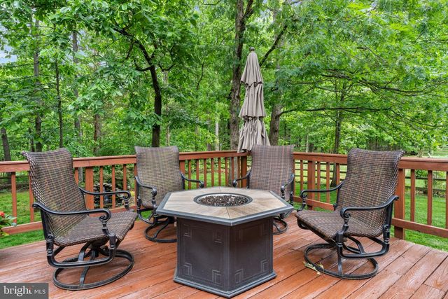 15500 EAGLE TAVERN LN, Centreville, VA 20120