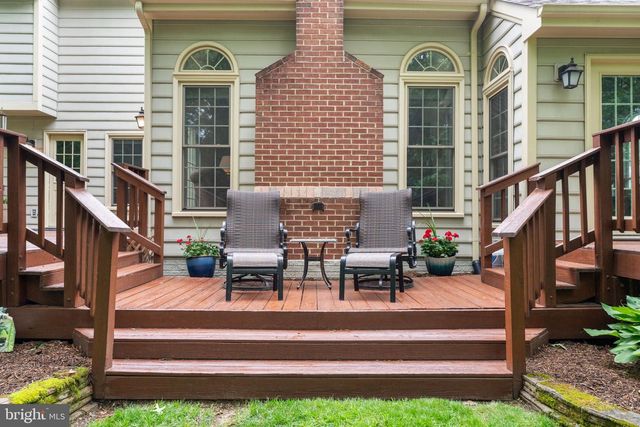 15500 EAGLE TAVERN LN, Centreville, VA 20120