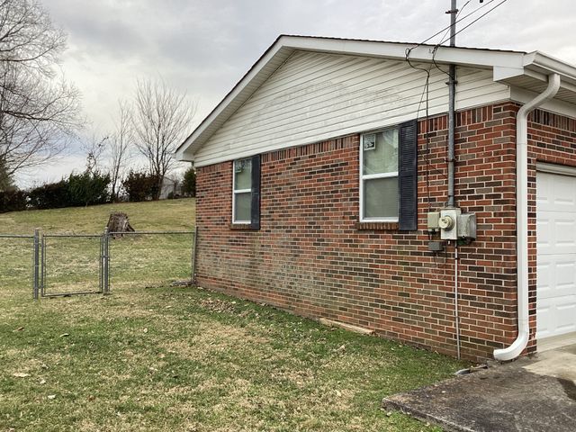 634 N Spring St, Mcminnville, TN 37110