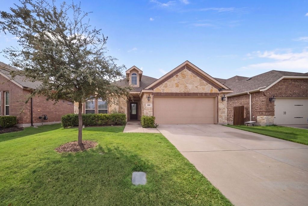 908 Lake Sierra Way, Little Elm, TX 75068 — photo 2