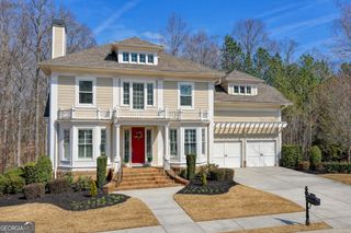 7520 Ledgewood Way, Suwanee, GA 30024