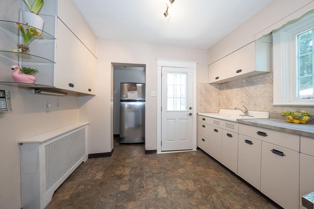 219 OXFORD RD, Havertown, PA 19083