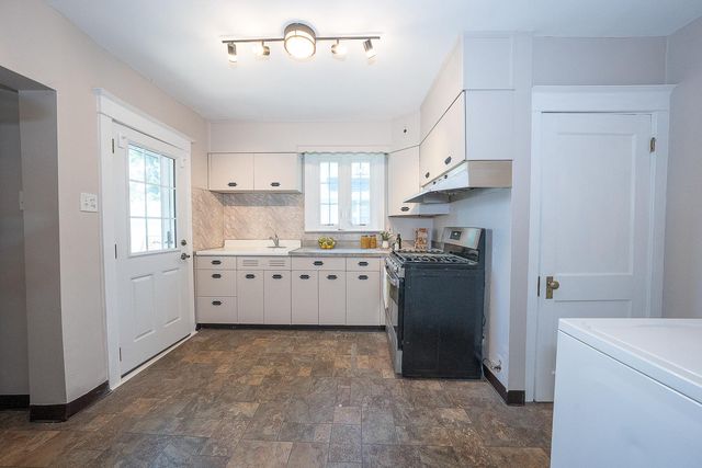 219 OXFORD RD, Havertown, PA 19083