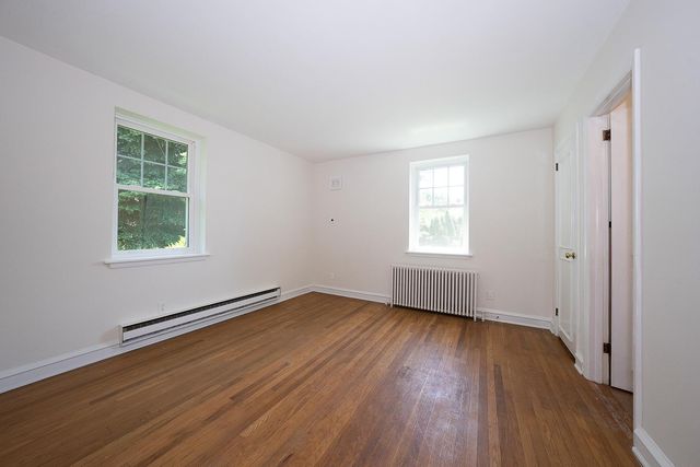 219 OXFORD RD, Havertown, PA 19083