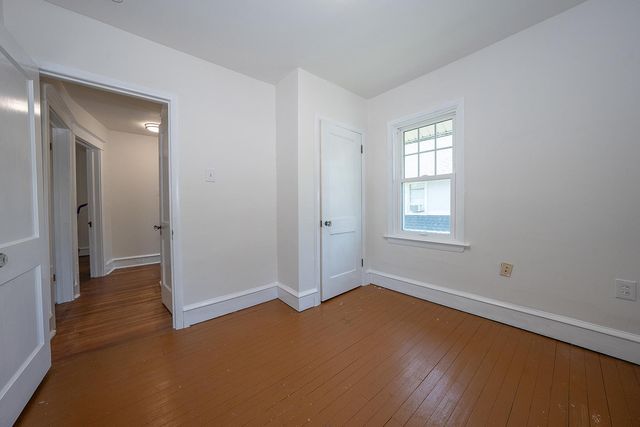 219 OXFORD RD, Havertown, PA 19083