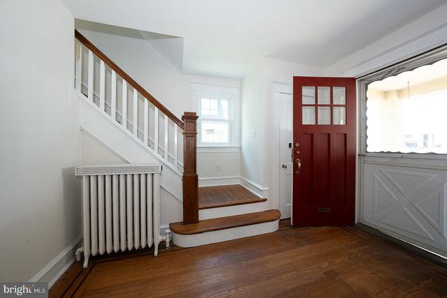 219 OXFORD RD, Havertown, PA 19083
