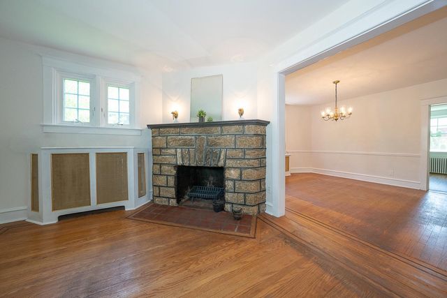 219 OXFORD RD, Havertown, PA 19083