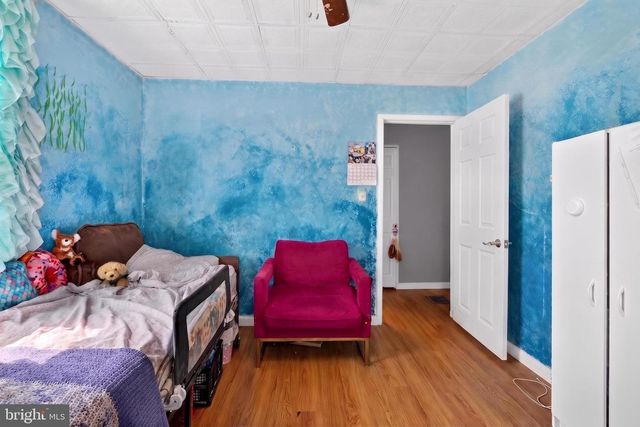 6 AVENAL RD, Baltimore, MD 21221