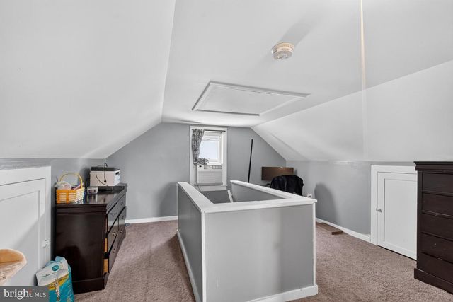 6 AVENAL RD, Baltimore, MD 21221