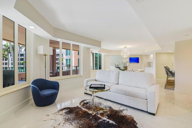 100 SE 5th Avenue 305, Boca Raton, FL 33432