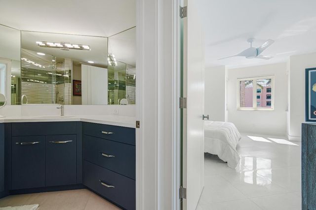 100 SE 5th Avenue 305, Boca Raton, FL 33432