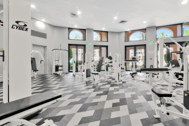 100 SE 5th Avenue 305, Boca Raton, FL 33432