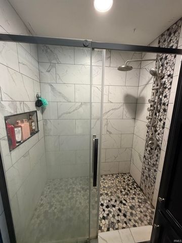 245 E Schlomer Road, Vincennes, IN 47591