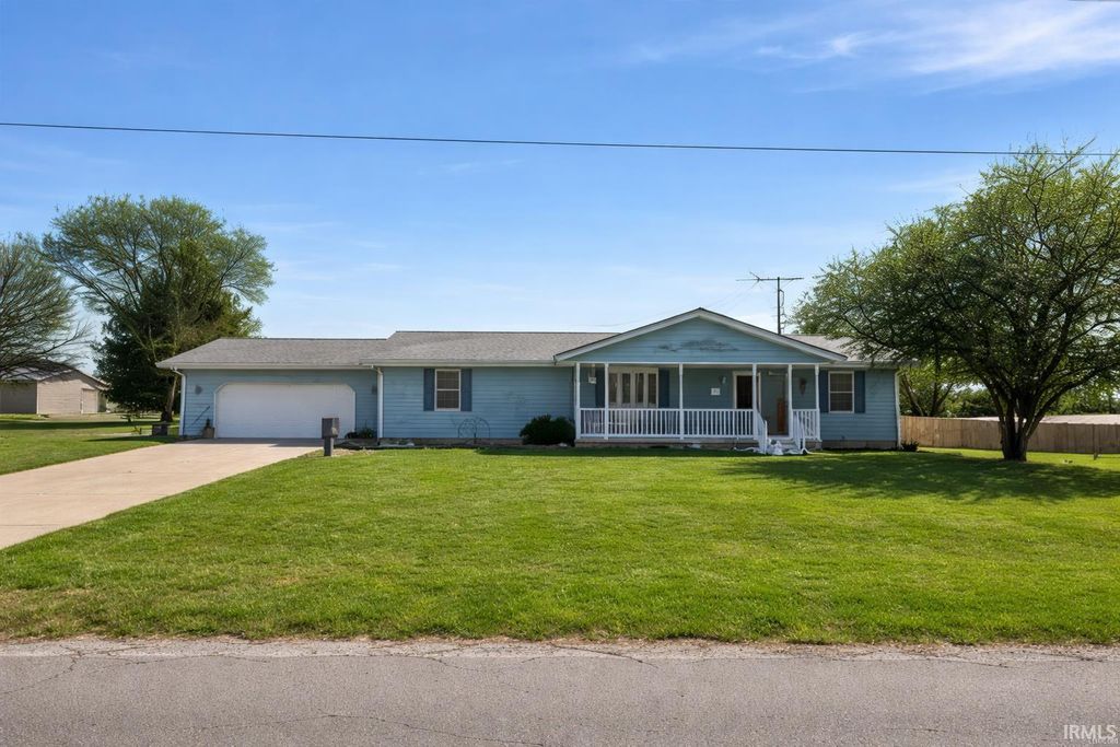 245 E Schlomer Road, Vincennes, IN 47591