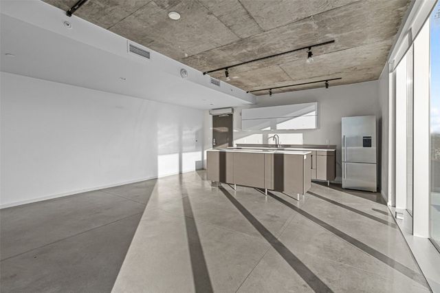 201 E Washington Street 701, Iowa City, IA 52240