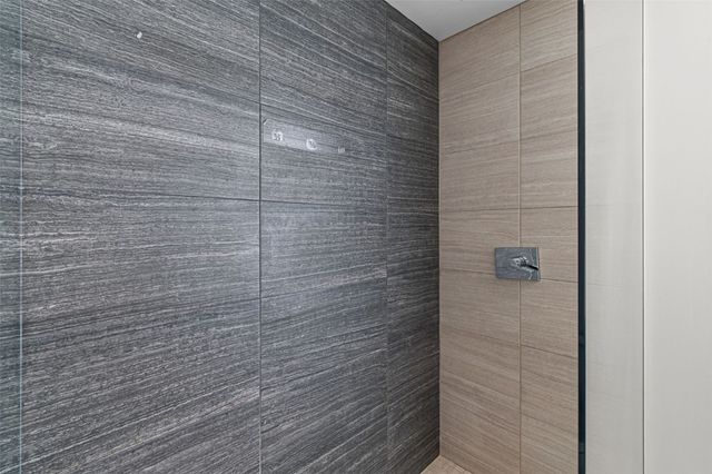 201 E Washington Street 701, Iowa City, IA 52240