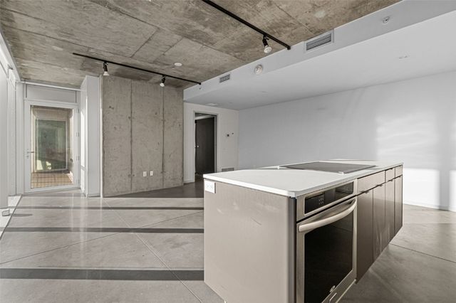 201 E Washington Street 701, Iowa City, IA 52240