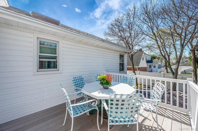 1672 Eyre Place, North Bellmore, NY 11710