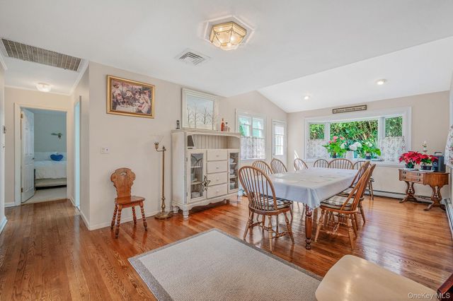 1672 Eyre Place, North Bellmore, NY 11710