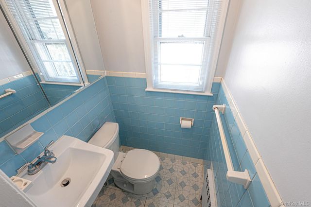 1672 Eyre Place, North Bellmore, NY 11710