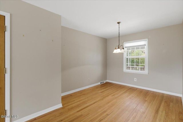 11 Kensington Court APT 4, Bethlehem, NY 12054