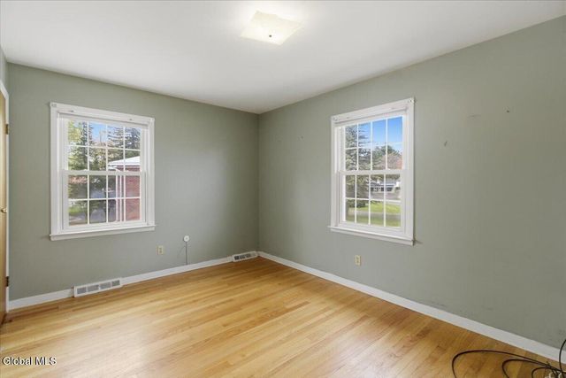 11 Kensington Court APT 4, Bethlehem, NY 12054