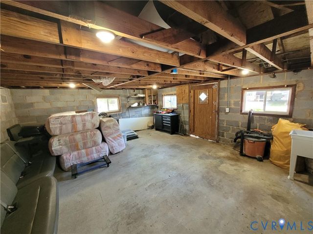 12912 Gravelbrook Rd, Prince George, VA 23805