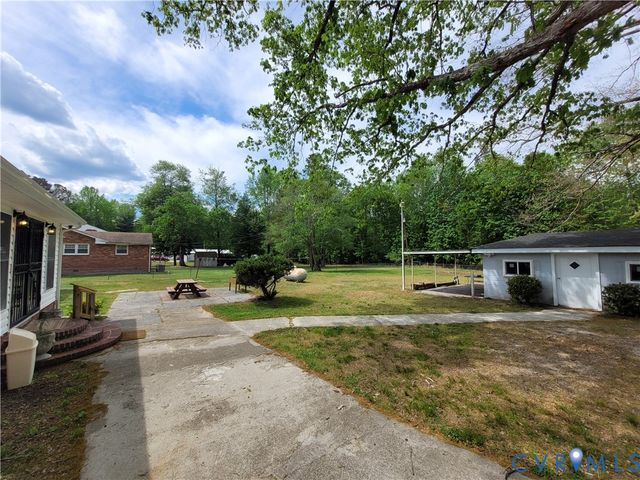 12912 Gravelbrook Rd, Prince George, VA 23805