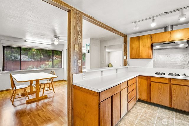 3115 170th Street SW, Lynnwood, WA 98037