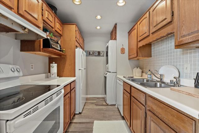 1459 30th AVENUE, Kenosha, WI 53144