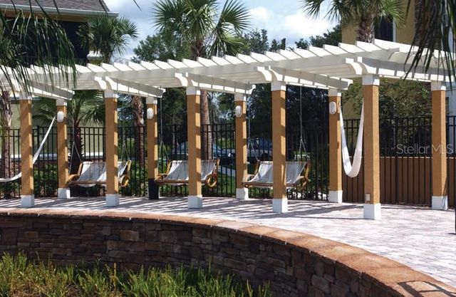 2407 COURTNEY MEADOWS COURT 103, Tampa, FL 33619