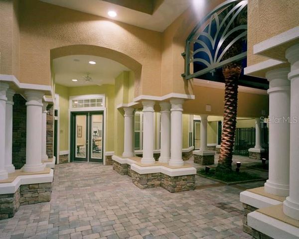 2407 COURTNEY MEADOWS COURT 103, Tampa, FL 33619