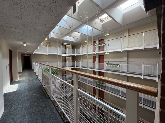 29 Concord Ave 706, Cambridge, MA 02138