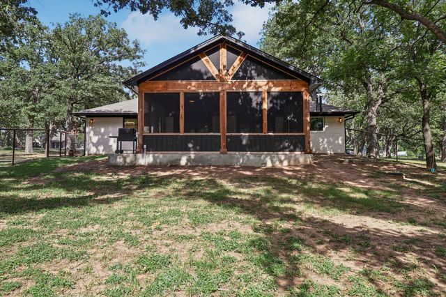 108 Sanchez Creek Court, Weatherford, TX 76088